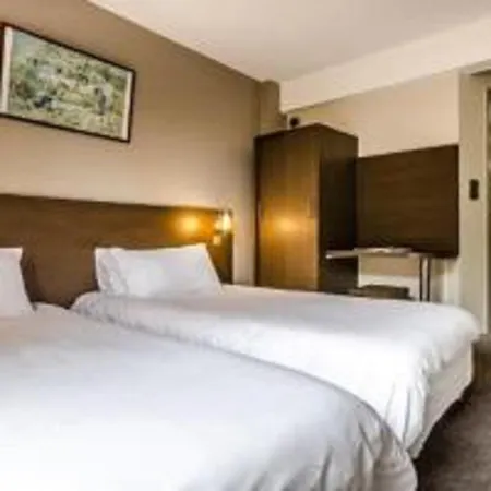 Hotel Victor Hugo 2*